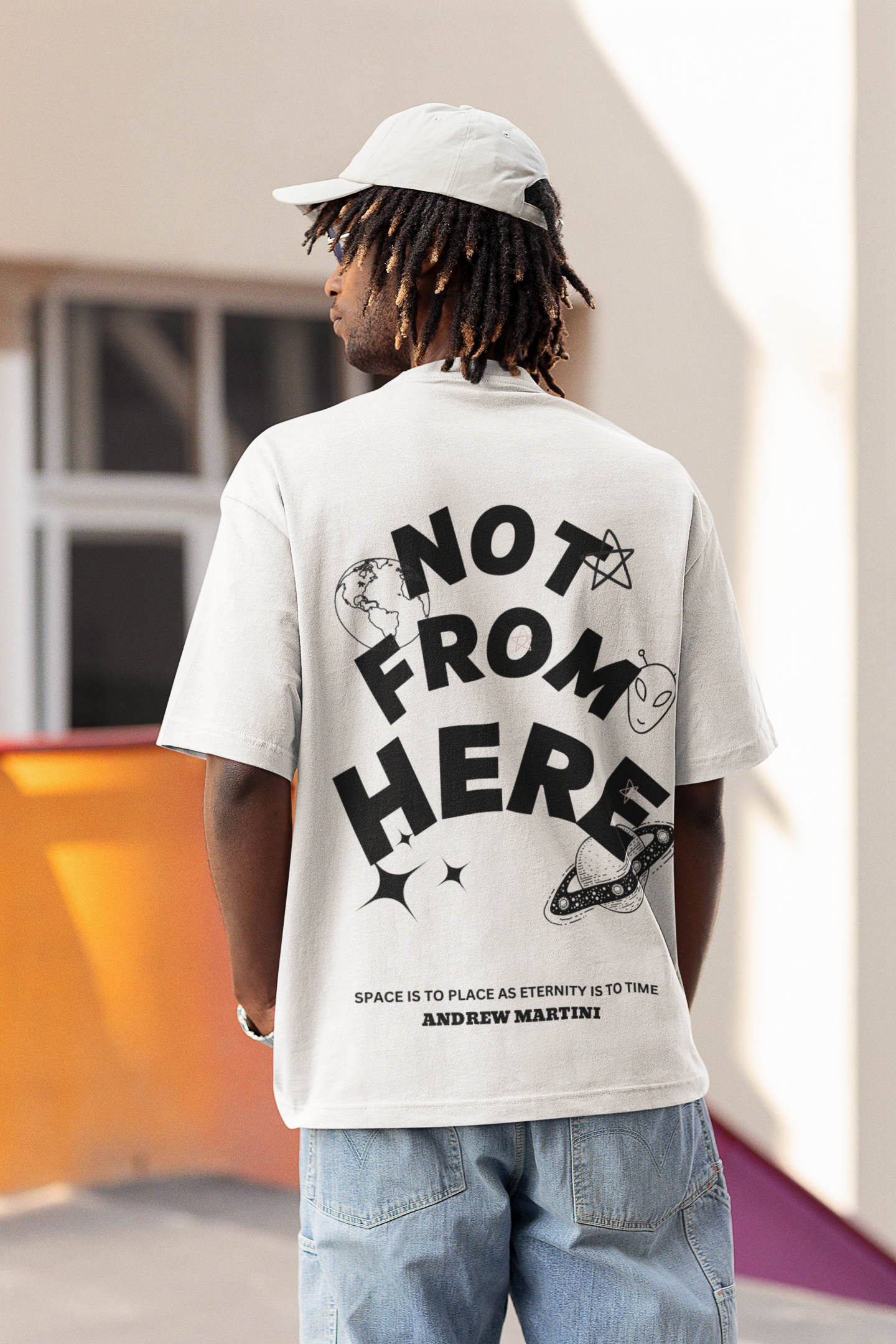 SPACE OVERSIZED T-SHIRT