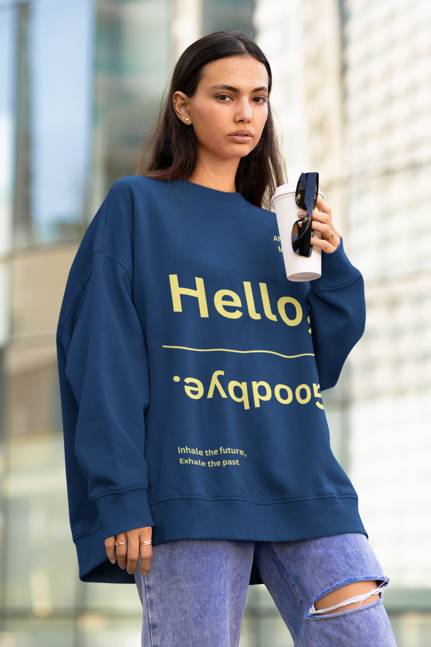 NAVY OVERSIZED SWEATSHIRT