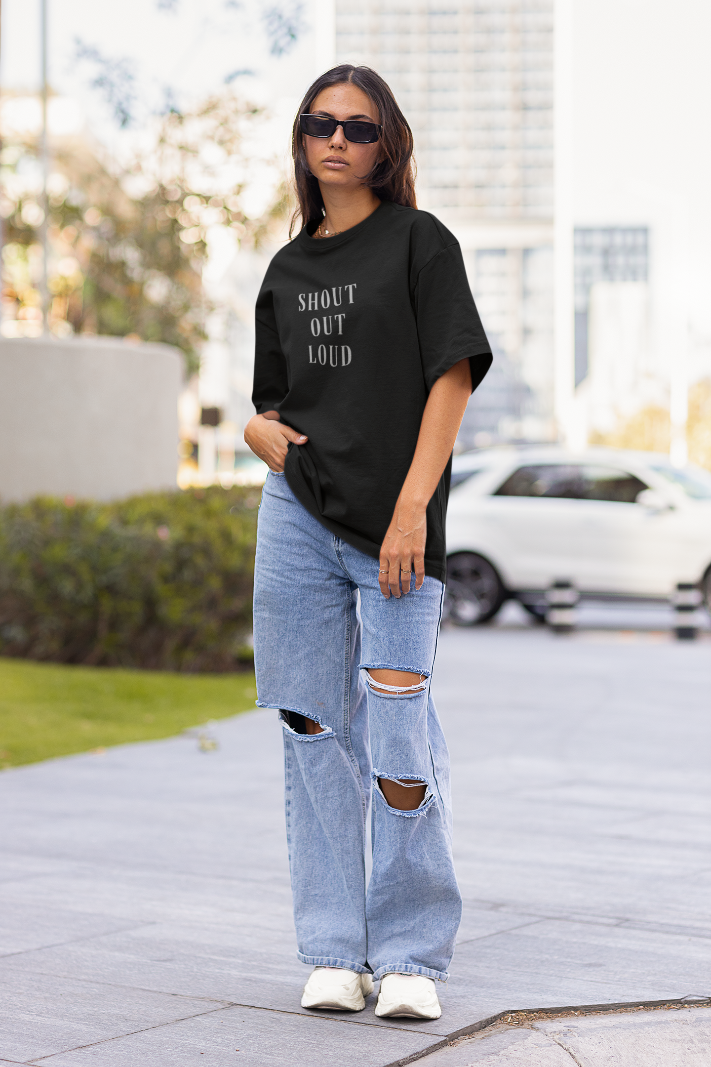 SHOUT OUT LOUD OVERSIZED T-SHIRT