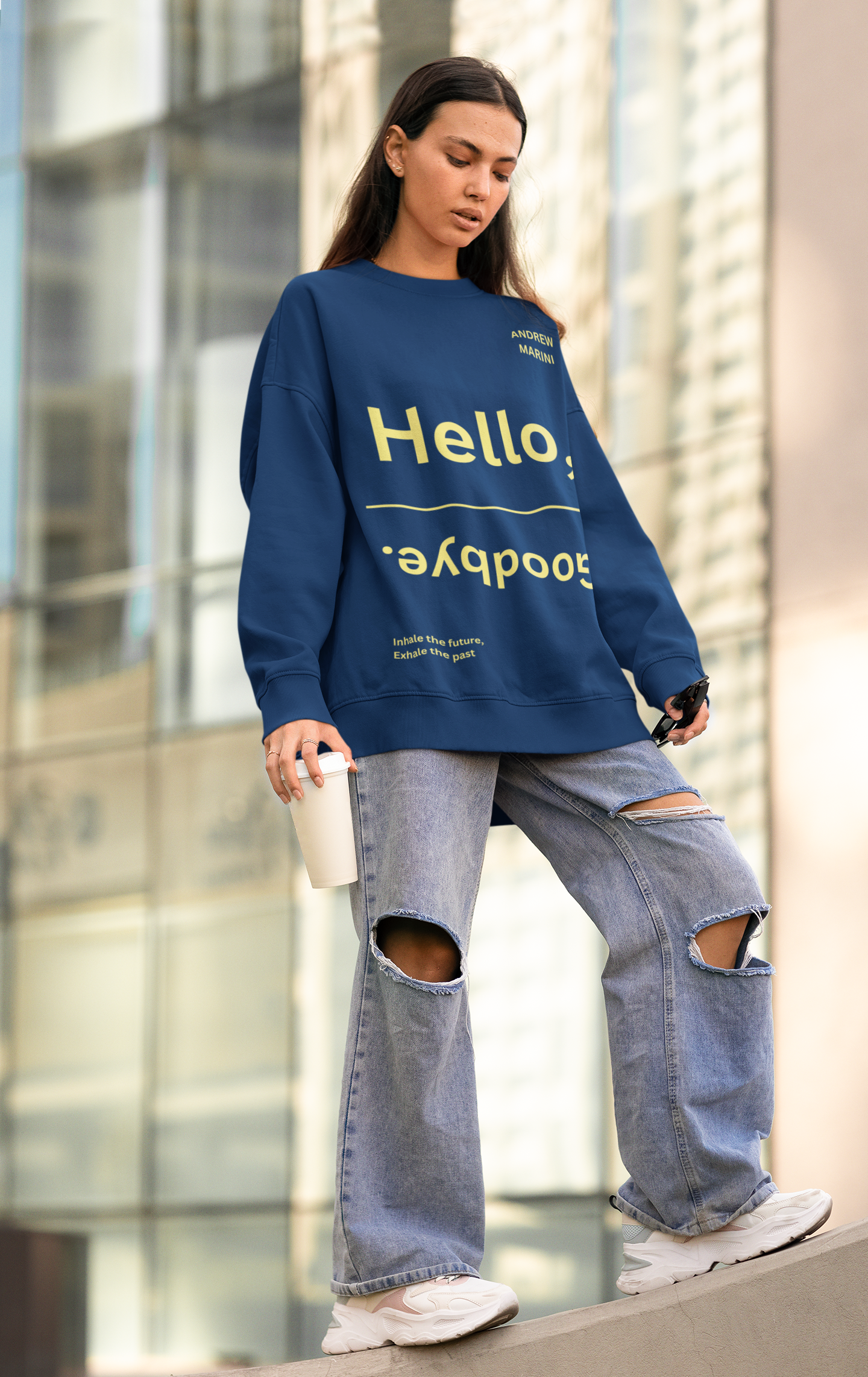 NAVY OVERSIZED SWEATSHIRT