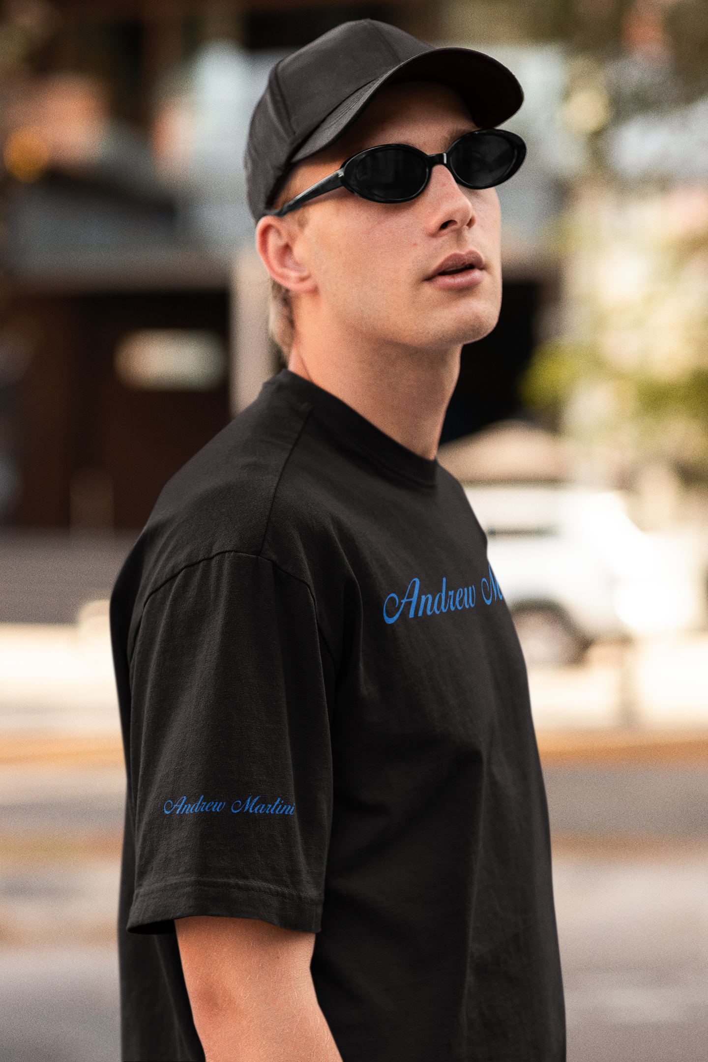 BLUE HEART BLACK OVERSIZED TSHIRT