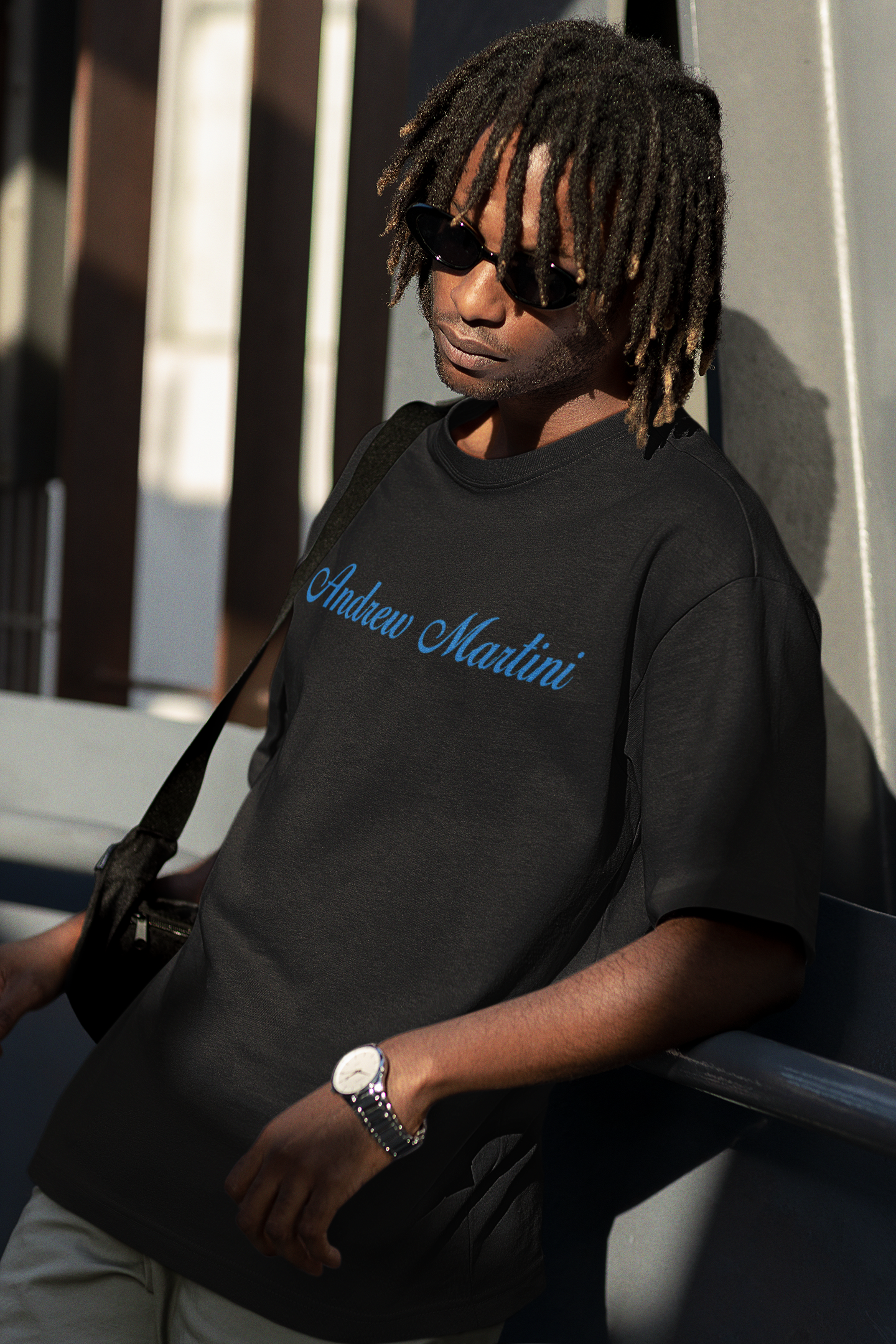 BLUE HEART BLACK OVERSIZED TSHIRT
