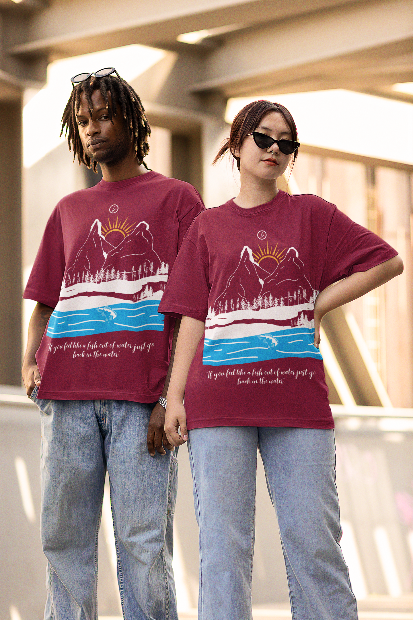 MOUNTAINS MAROON OVERSIZED TSHIRT